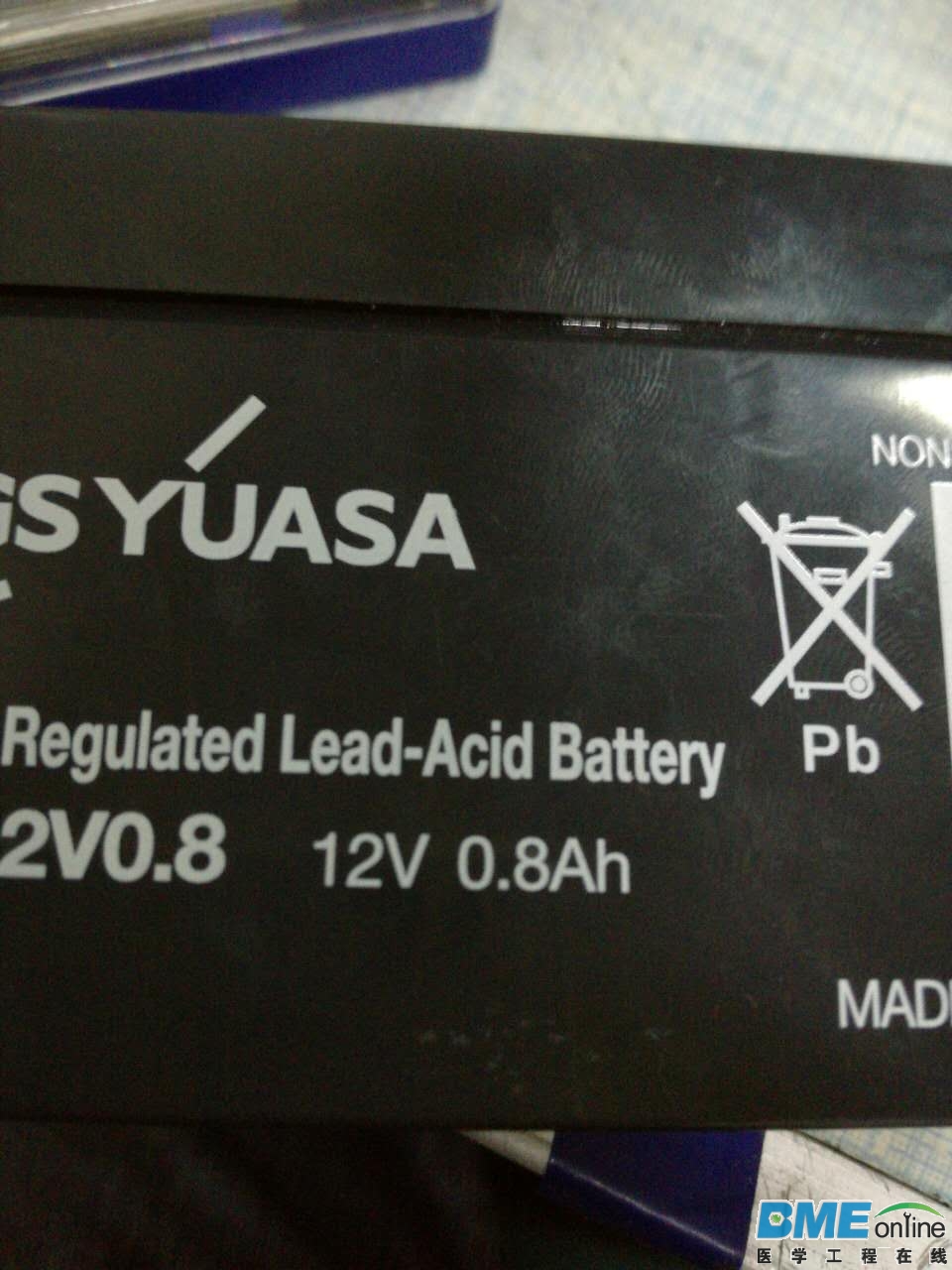 电池PE12V0.8AH