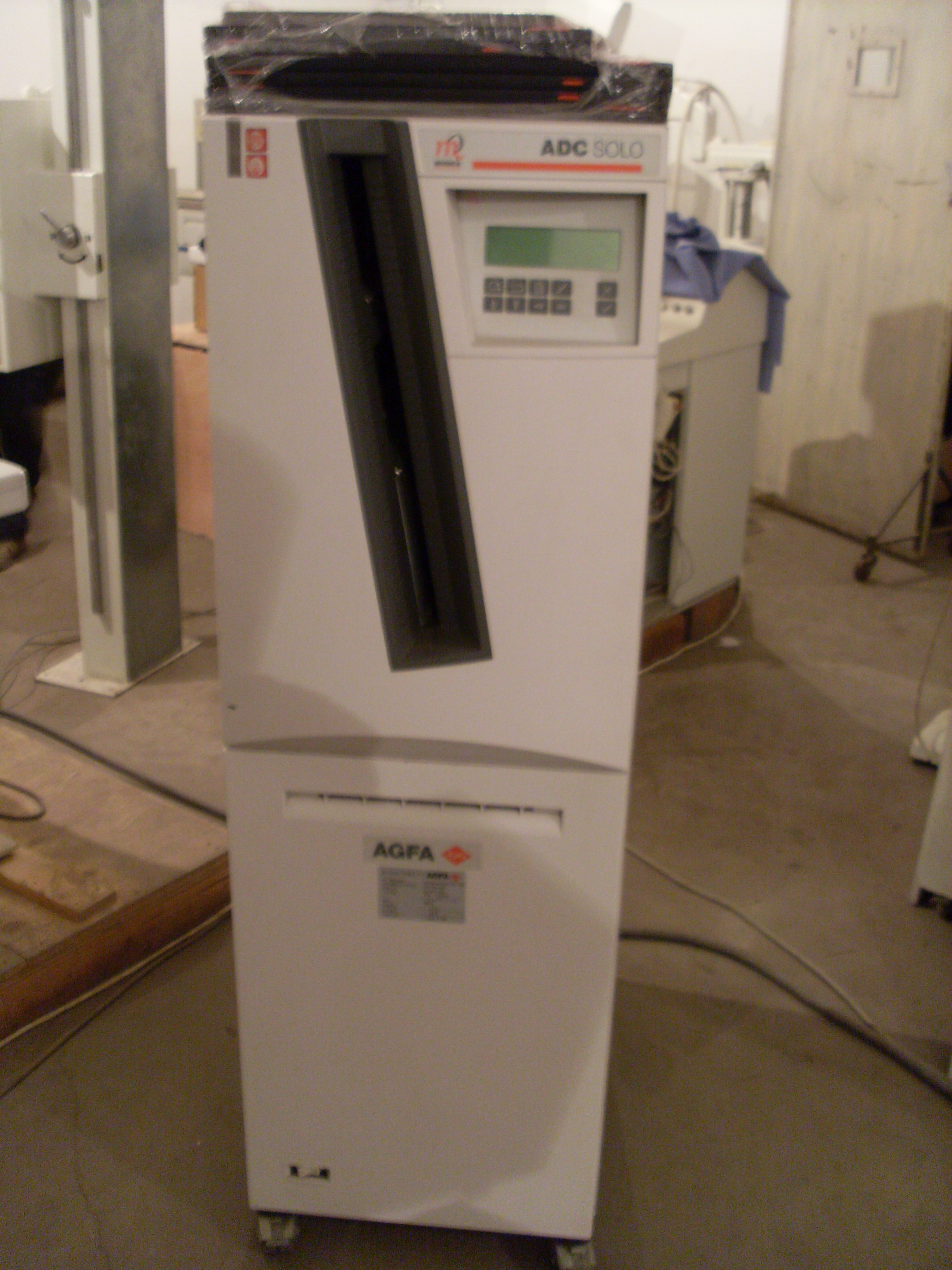 SL382866.JPG